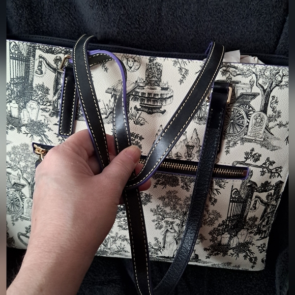 GRAIL Haunted Mansion Dooney & Bourke Purse - Picture 4 of 8